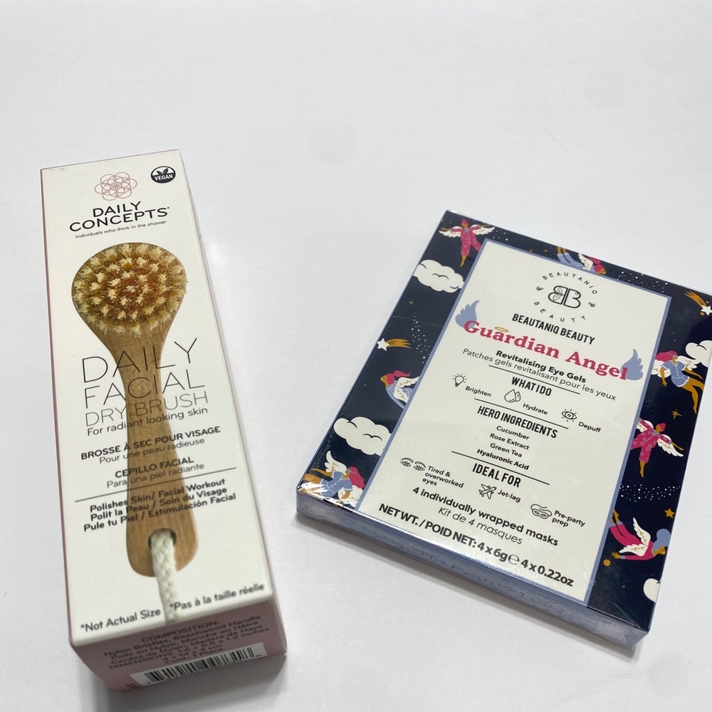 daily concept dry brush/ beautaniq beauty eye gels
